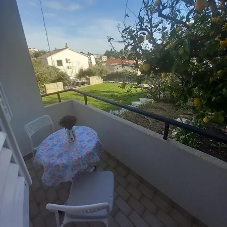 Sobe Ruza Apartment Banjol Exterior photo