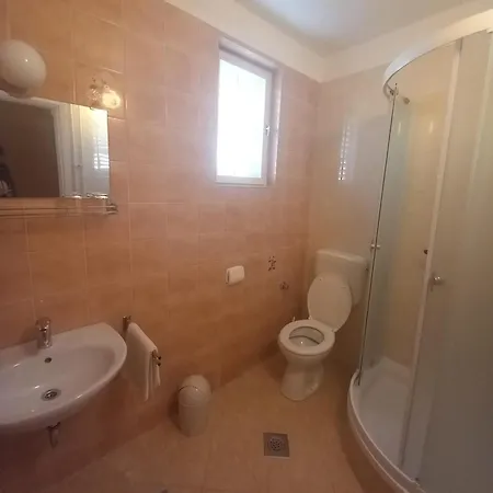 Sobe Ruza Apartment Banjol Exterior photo