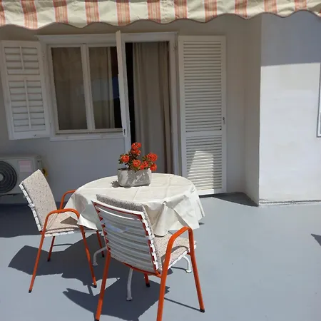 Sobe Ruza Apartment Banjol Exterior photo